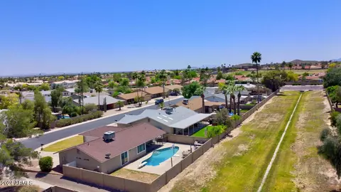 4422 E Arapahoe St, Phoenix, AZ 85044