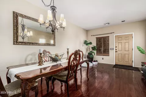 2713 E Schiliro Cir, Phoenix, AZ 85032 photo 10