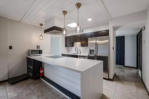 241 Laguna Dr W, Litchfield Park, AZ 85340