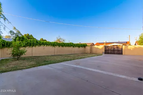3320 E Ludlow Dr, Phoenix, AZ 85032 photo 34