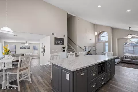 2640 E Michelle Way, Gilbert, AZ 85234 photo 11