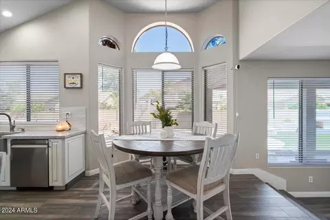 2640 E Michelle Way, Gilbert, AZ 85234 photo 13