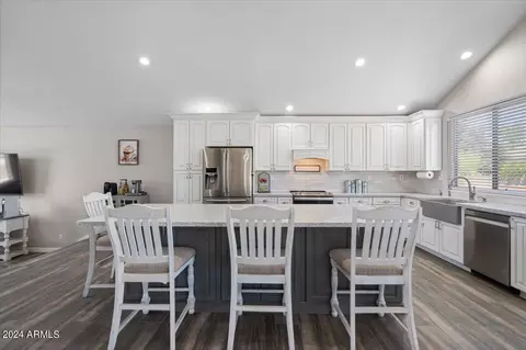 2640 E Michelle Way, Gilbert, AZ 85234 photo 8