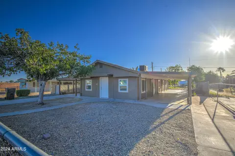 19010 N Carnation Dr, Sun City, AZ 85373