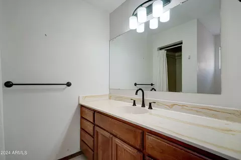 8409 N 17th Pl, Phoenix, AZ 85020 photo 16