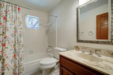 8409 N 17th Pl, Phoenix, AZ 85020 photo 20