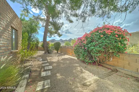 8409 N 17th Pl, Phoenix, AZ 85020 photo 25
