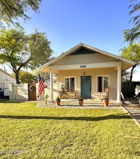 2221 E Yale St, Phoenix, AZ 85006