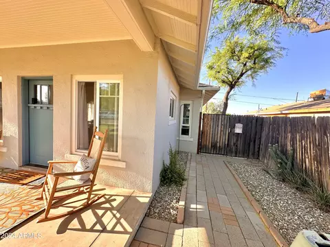 2221 E Yale St, Phoenix, AZ 85006 photo 5
