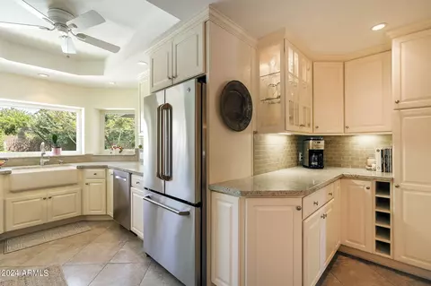 818 W Orangewood Ave, Phoenix, AZ 85021 photo 15