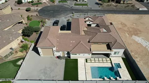 18223 W San Miguel Ct, Litchfield Park, AZ 85340