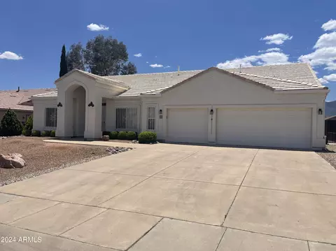 2174 Central Park Dr, Sierra Vista, AZ 85635