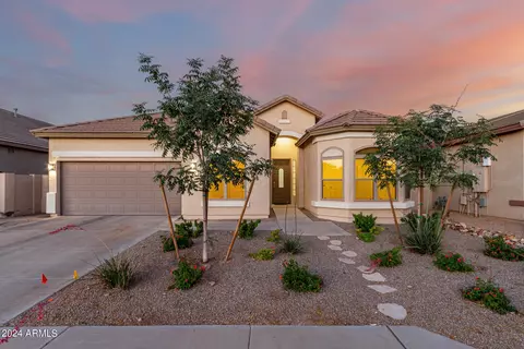 7023 S 55th Ln, Laveen, AZ 85339