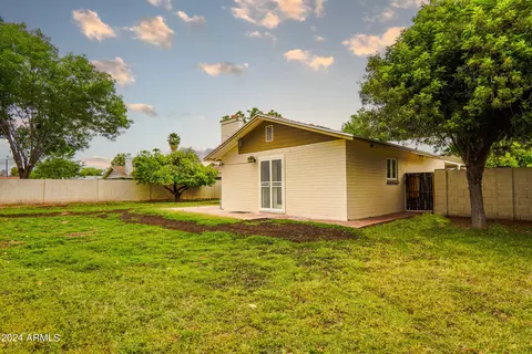 1035 E Tuckey Ln, Phoenix, AZ 85014 photo 24