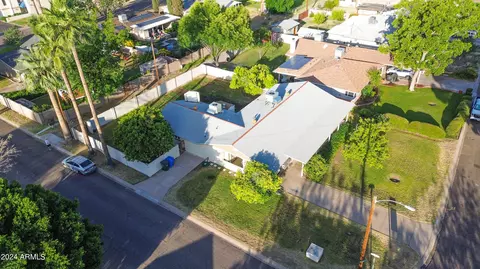1035 E Tuckey Ln, Phoenix, AZ 85014 photo 19