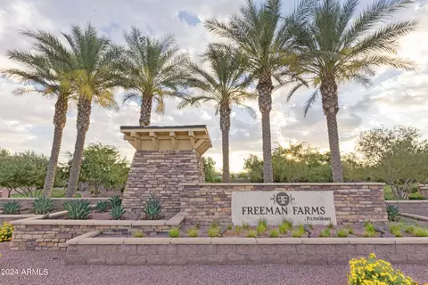 2475 E Tiffany Way, Gilbert, AZ 85298