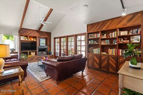 324 E Ambassador Dr, Tempe, AZ 85288 photo 12
