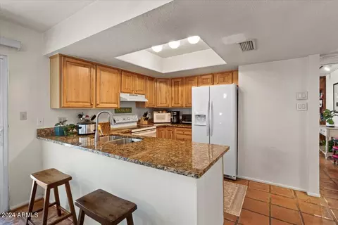 324 E Ambassador Dr, Tempe, AZ 85288 photo 23
