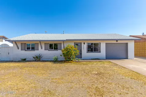 2201 W Wood Dr, Phoenix, AZ 85029