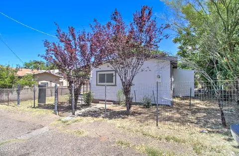 5599 S Central Dr, Globe, AZ 85501 photo 9