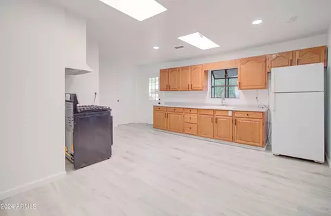 5599 S Central Dr, Globe, AZ 85501 photo 4
