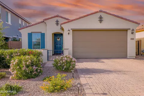 7962 W Medlock Dr, Glendale, AZ 85303