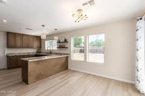 4817 N 93rd Dr, Phoenix, AZ 85037 photo 6