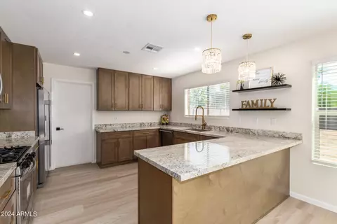 4817 N 93rd Dr, Phoenix, AZ 85037 photo 8