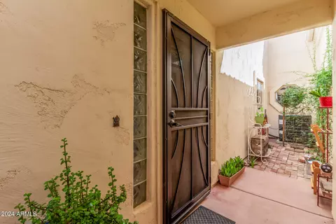 1700 E Lakeside Dr #40, Gilbert, AZ 85234 photo 4