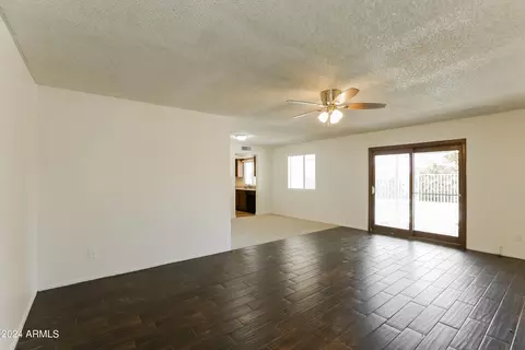 4613 W Lupine Ave, Glendale, AZ 85304