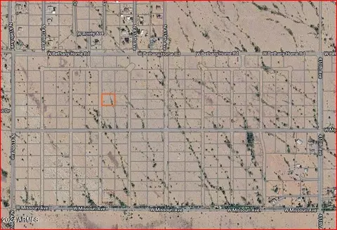 5186 N 416th Dr #-, Tonopah, AZ 85354