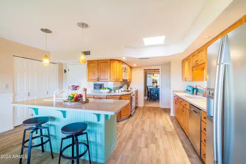 2216 E North Ln, Phoenix, AZ 85028 photo 3