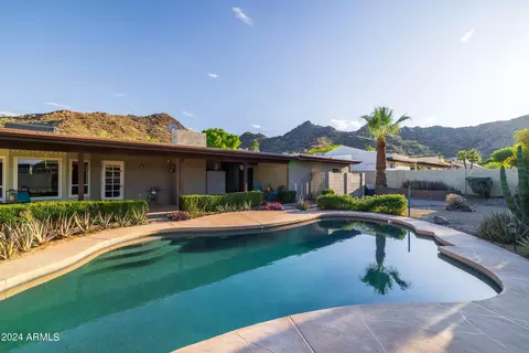 2216 E North Ln, Phoenix, AZ 85028 photo 37