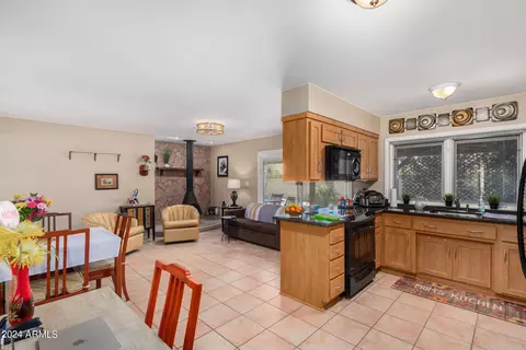 2465 E Pebble Beach Dr, Tempe, AZ 85282 photo 10