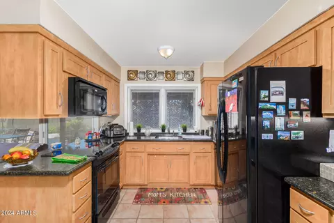 2465 E Pebble Beach Dr, Tempe, AZ 85282 photo 11