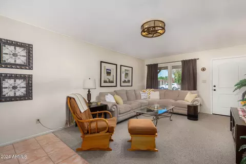 2465 E Pebble Beach Dr, Tempe, AZ 85282 photo 7