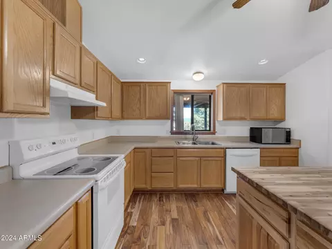 1782 E Whitehall Dr, Williams, AZ 86046 photo 10