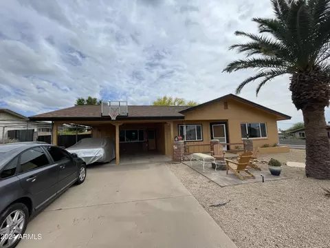 1301 E Lawrence Ln, Phoenix, AZ 85020