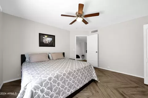 1050 E Clinton St, Phoenix, AZ 85020 photo 15