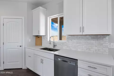 10838 E Angus Ln, Coolidge, AZ 85128 photo 14