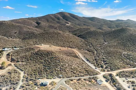 1331 S Peach Trl #1, Dewey, AZ 86327