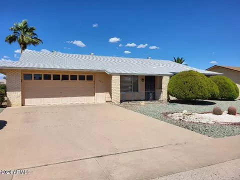 10410 W Concho Cir, Sun City, AZ 85373