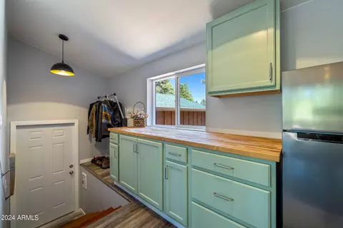 3364 Panorama Dr, Overgaard, AZ 85933 photo 21