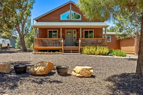 3364 Panorama Dr, Overgaard, AZ 85933 photo 2