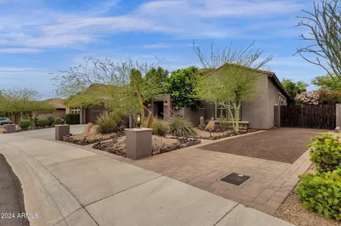 26815 N 90th Dr, Peoria, AZ 85383
