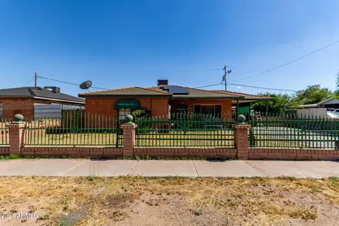 2931 E Portland St, Phoenix, AZ 85008