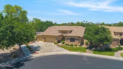 594 E Hampton Ct, Gilbert, AZ 85295 photo 32