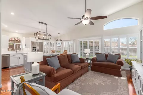 2409 E Cathedral Rock Dr, Phoenix, AZ 85048 photo 2