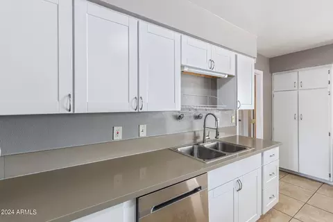 456 S S Frst, Mesa, AZ 85204 photo 16