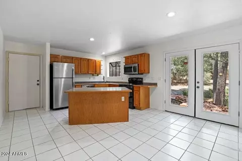 6773 W Ridge Rd, Pine, AZ 85544 photo 5